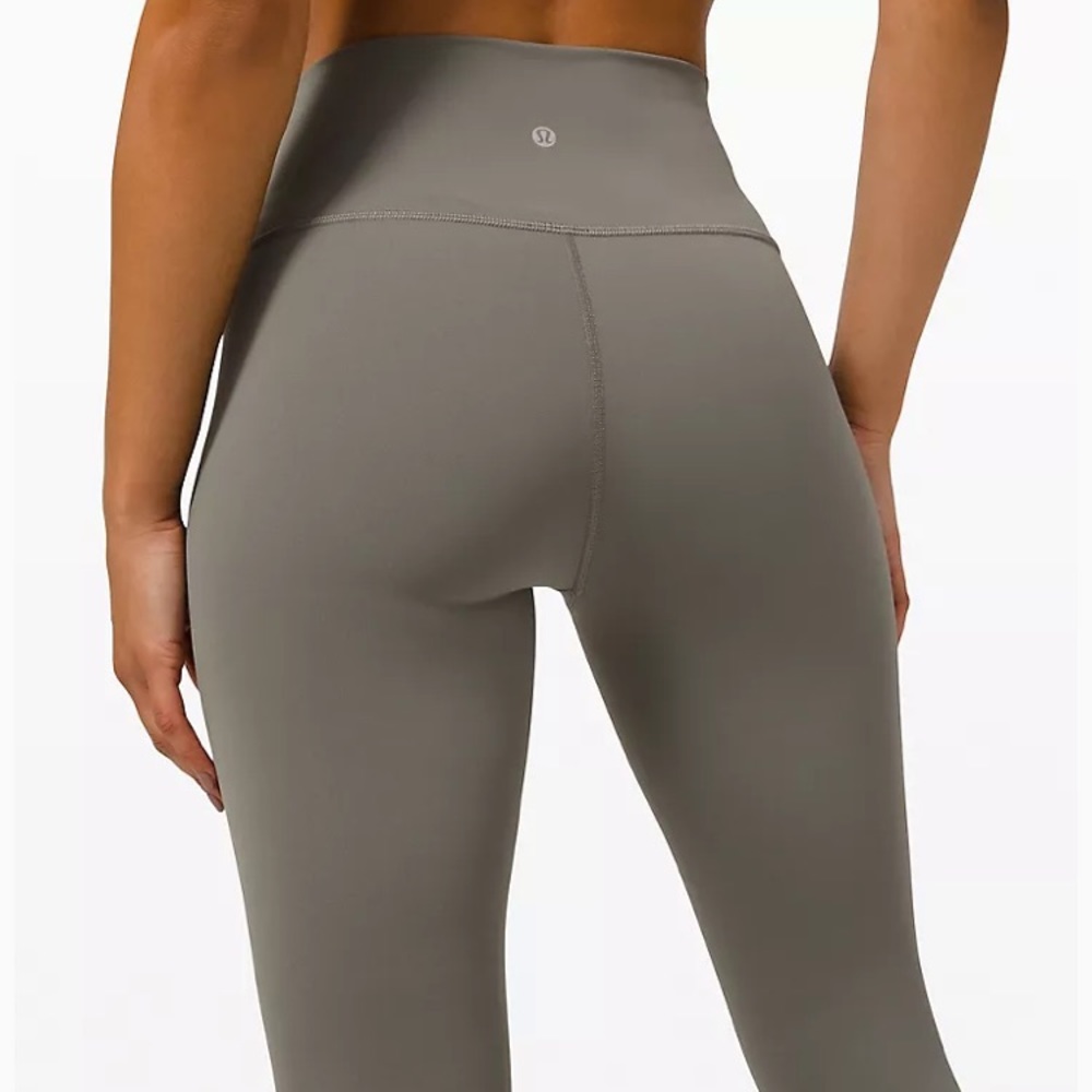 NWT Lululemon wunder under 25”